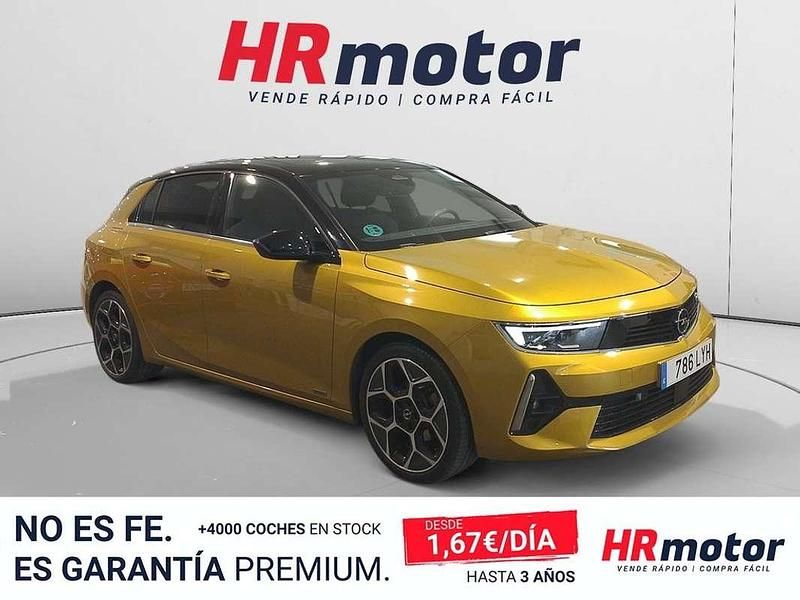 Usado Opel Astra Ultimate 131 HP (96 kW) 2022 Amarelo Citadino