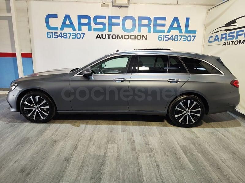 Usado Mercedes E300 306 CV (225 kW) 2021 Gris / plata Familiar