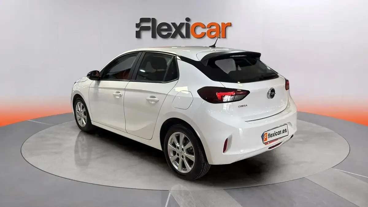 Usado Opel Corsa Edition 102 CV (75 kW) 2022 Blanco Utilitario