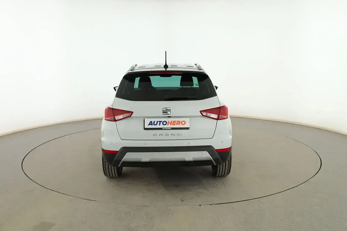 Usado Seat Arona XCELLENCE 115 CV (84 kW) 2019 Blanco SUV