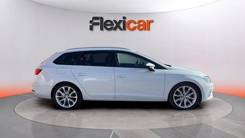 Usado Seat Leon Reference 115 CV (84 kW) 2018 Blanco Berlina
