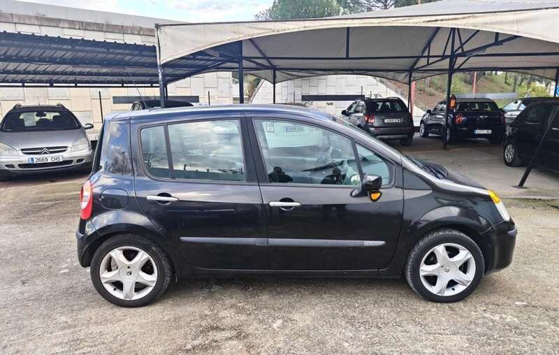 Usado Renault Modus Privilege 106 CV (77 kW) 2005 Negro Monovolumen