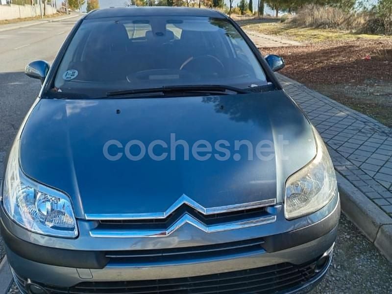 Usado Citroën C4 92 HP (67 kW) 2007 Cinzento Sedan