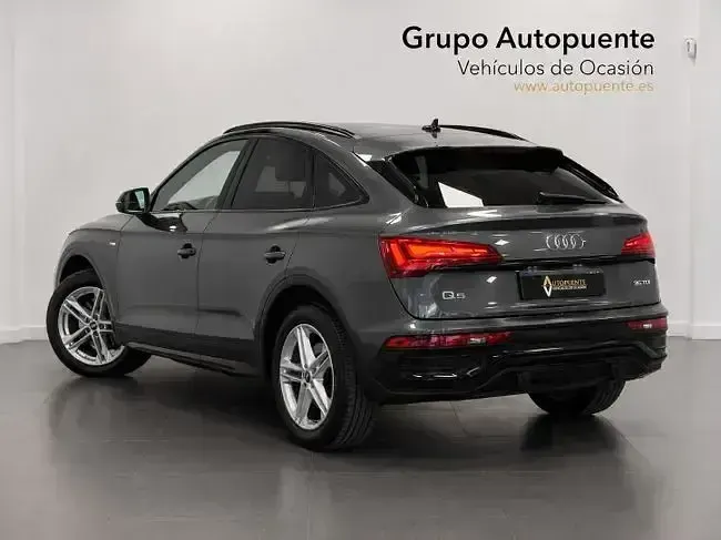Usado Audi Q5 S-Line 163 CV (119 kW) 2022 Gris SUV