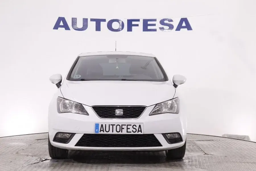 Usado Seat Ibiza I-Tech 105 CV (77 kW) 2015 Blanco