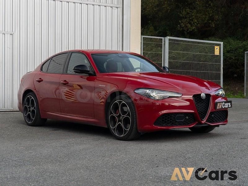 Usado Alfa Romeo Giulia Veloce 280 CV (205 kW) 2023 Granate Berlina