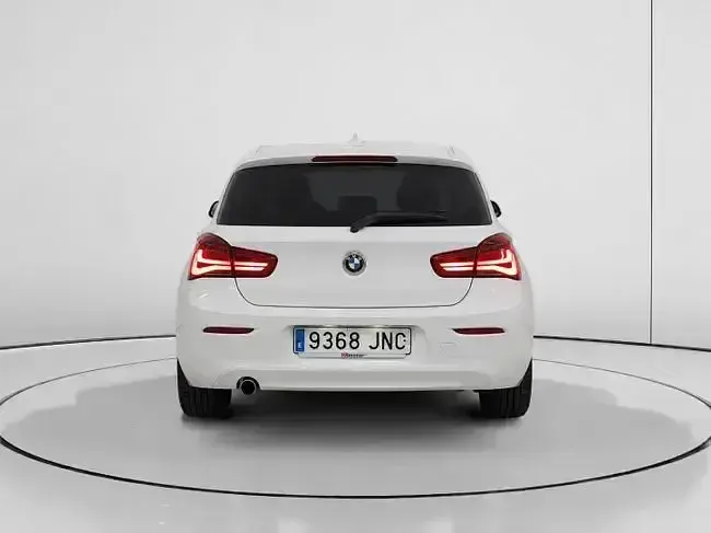 Usado BMW 116 Advantage 116 CV (85 kW) 2016 Blanco Utilitario