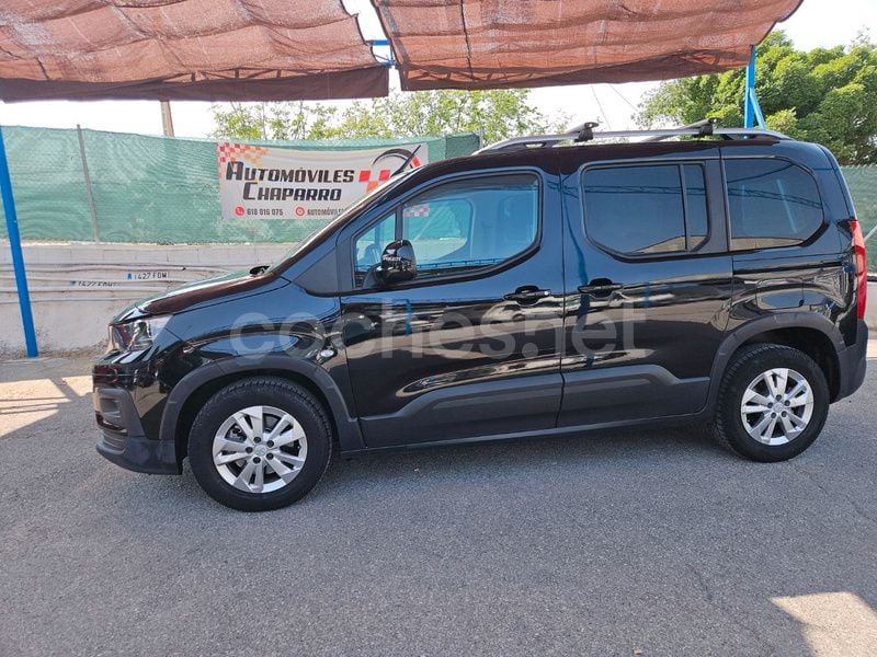 Usado Peugeot Rifter Allure 130 CV (95 kW) 2018 Negro Monovolumen