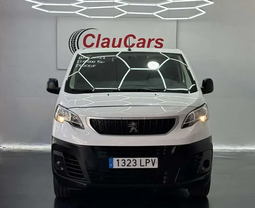 Usado Peugeot Expert Premium 102 CV (75 kW) 2021 Blanco Van