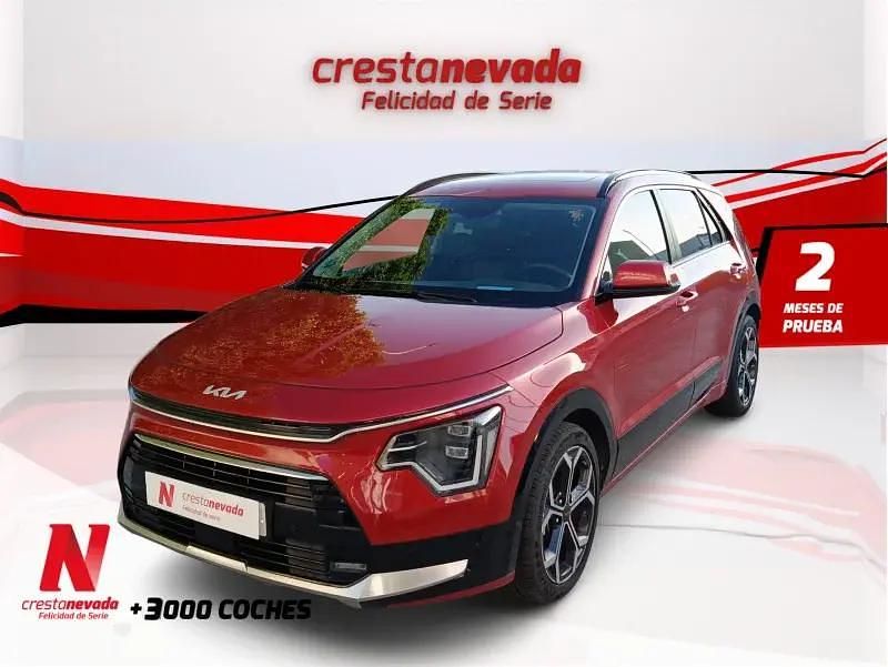 Usado Kia Niro 141 CV (103 kW) 2023 Granate SUV