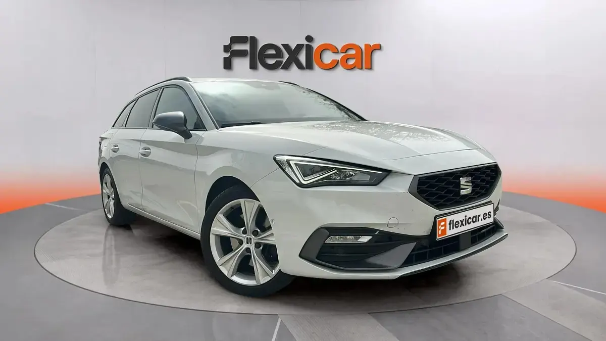 Usado Seat Leon FR 150 CV (110 kW) 2021 Familiar