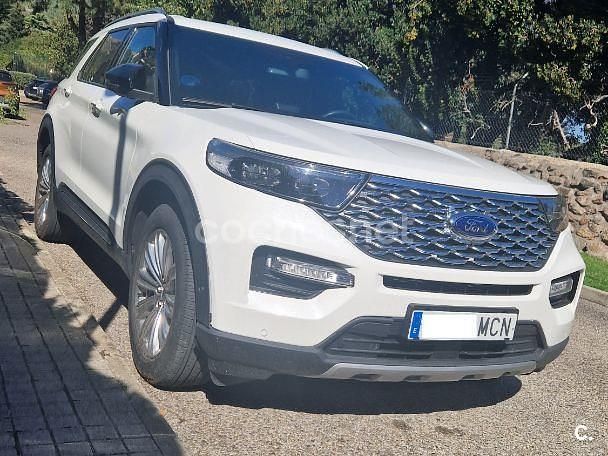 Blanco Usado 2022 Ford Explorer Platinum SUV | 49.000 € (Buen precio) - Imagen 1/4