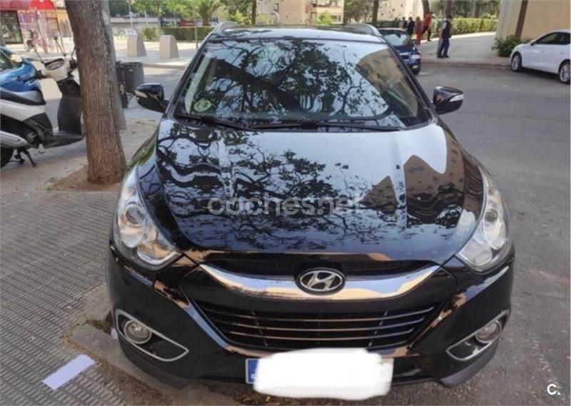 Negro Usado 2013 Hyundai ix35 SUV | 14.000 € (Caro) - Imagen 1/4