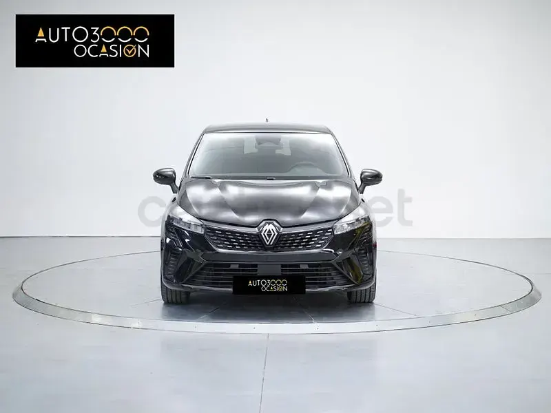 Begagnad Renault Clio V Techno 143 HK (105 kW) 2025 Svart Sedan