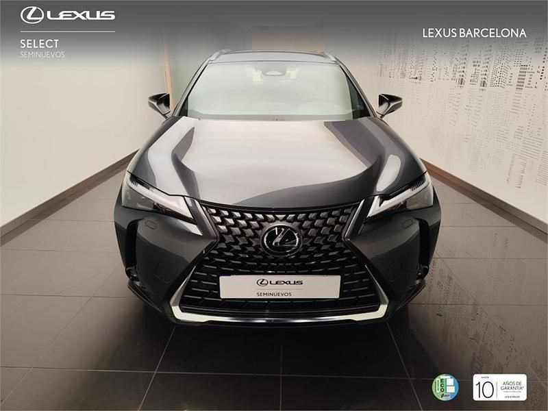Usado Lexus UX 199 CV (146 kW) 2025 Gris / plata SUV