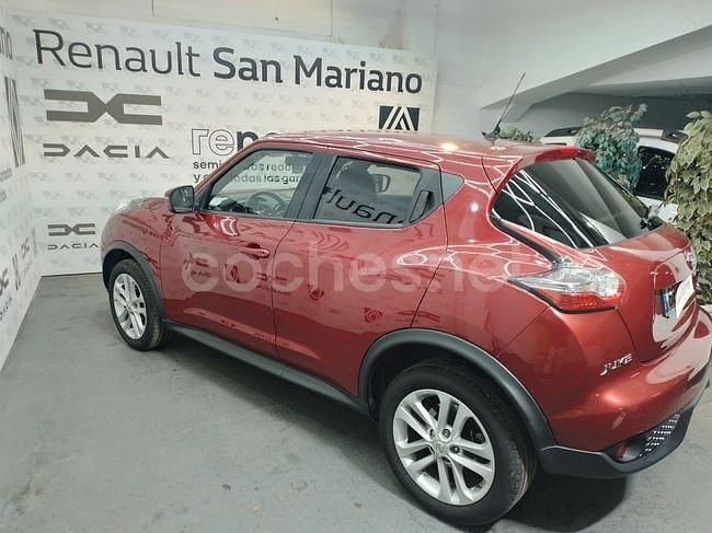 Usado Nissan Juke S 190 HP (139 kW) 2015 Vermelho SUV