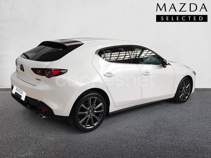 Usado Mazda 3 Exclusive-Line 150 CV (110 kW) 2023 Blanco Berlina