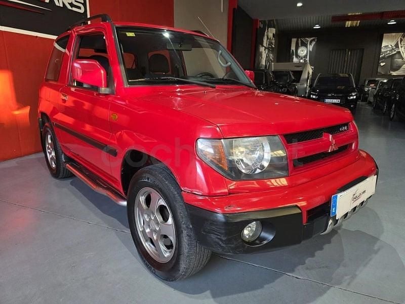 Usado Mitsubishi Montero 120 CV (88 kW) 2000 Granate SUV
