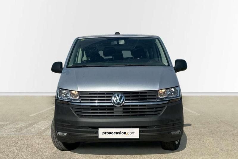 Usado VW Caravelle 110 CV (80 kW) 2021 Plateado Van