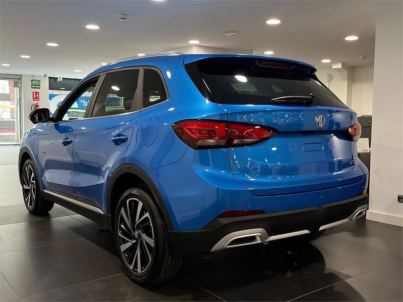 Nuevo MG ZS Luxury 197 CV (144 kW) 2025 Azul SUV