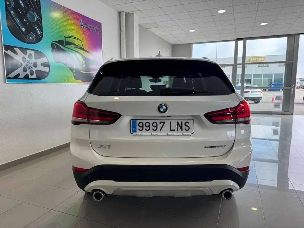 Usado BMW X1 xLine 150 CV (110 kW) 2021 Blanco SUV