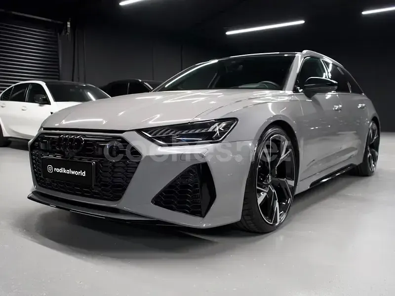 Usado Audi RS6 Performance 630 CV (463 kW) 2023 Gris / plata Familiar