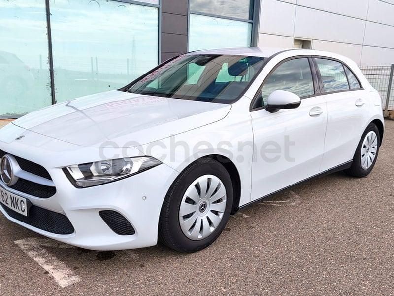 Blanco Usado 2021 Mercedes A180 Berlina | 16.800 € (Super precio) - Imagen 1/4