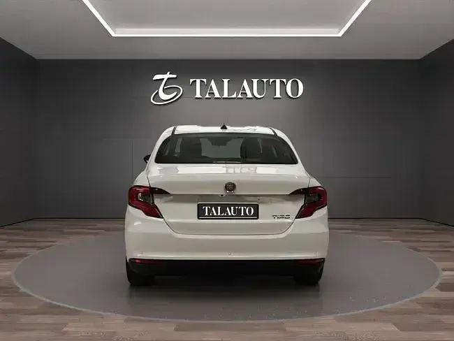 Nuevo Fiat Tipo 130 CV (95 kW) 2025 Blanco Berlina
