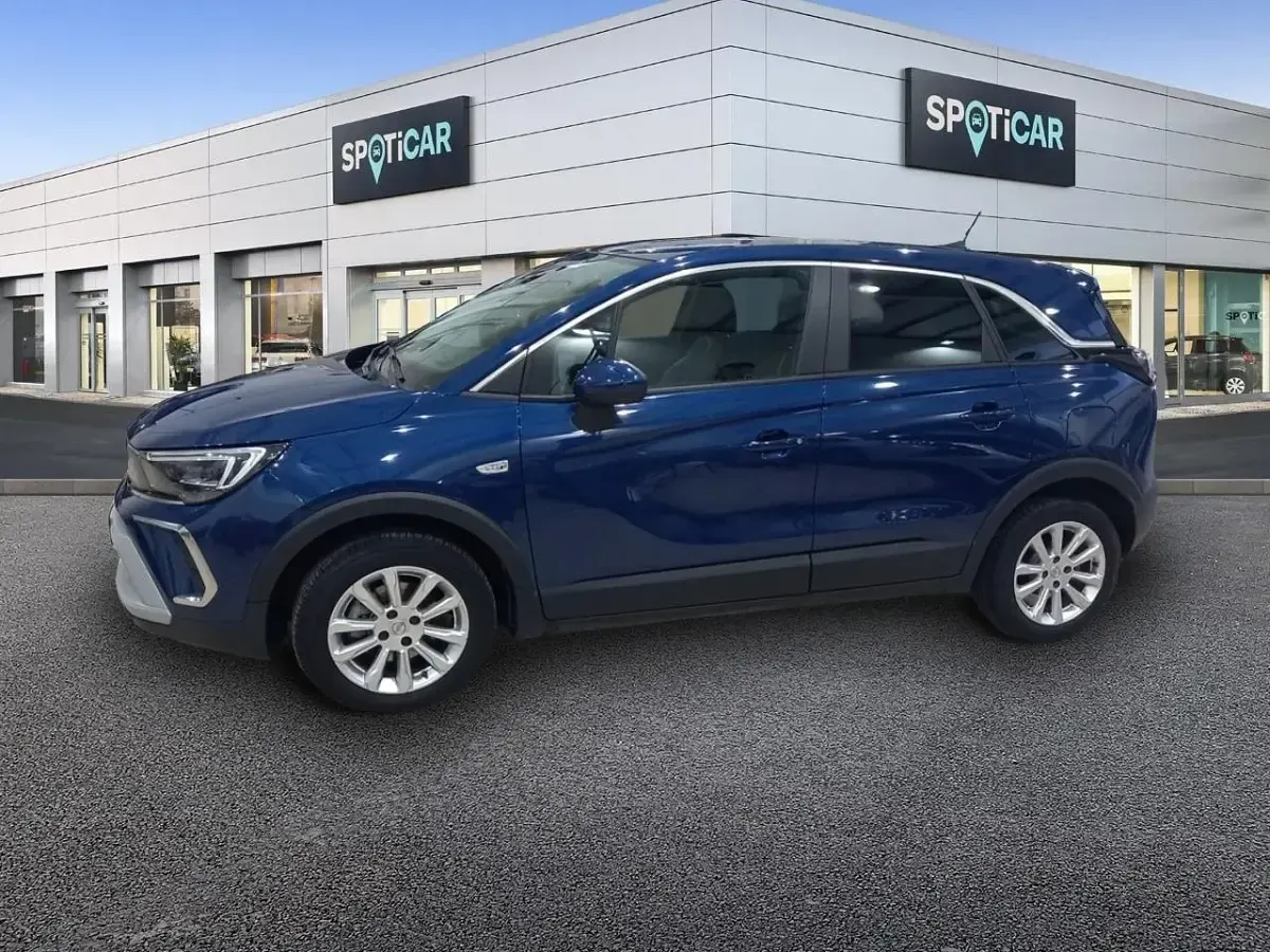 Usado Opel Crossland Business Elegance 120 CV (88 kW) 2021 Azul SUV