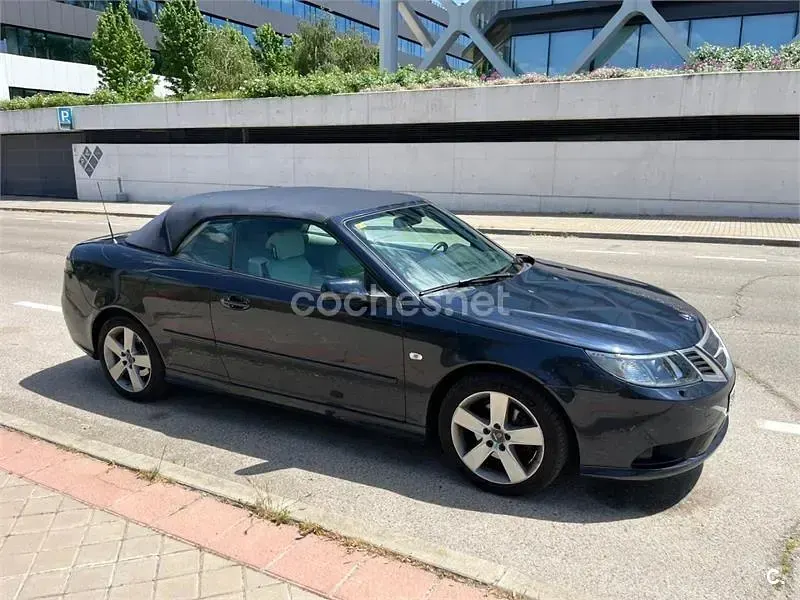 Usado Saab 9-3 Cabriolet Vector 180 CV (132 kW) 2008 Azul Descapotable