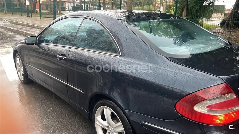 Usado Mercedes CLK270 Avantgarde 170 CV (125 kW) 2004 Negro Coupe