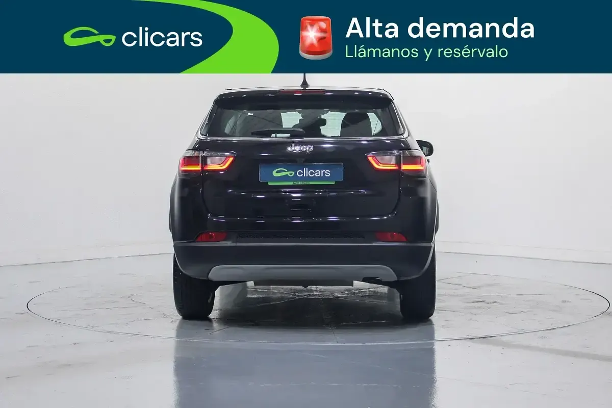 Usado Jeep Compass Altitude 130 CV (95 kW) 2025 Negro SUV