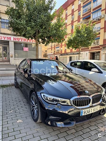 Usado BMW 320 Comfort Edition 190 CV (139 kW) 2019 Negro Berlina