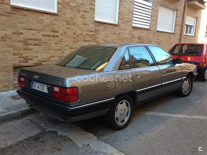 Usado Audi 100 138 CV (101 kW) 1990 Beige Familiar