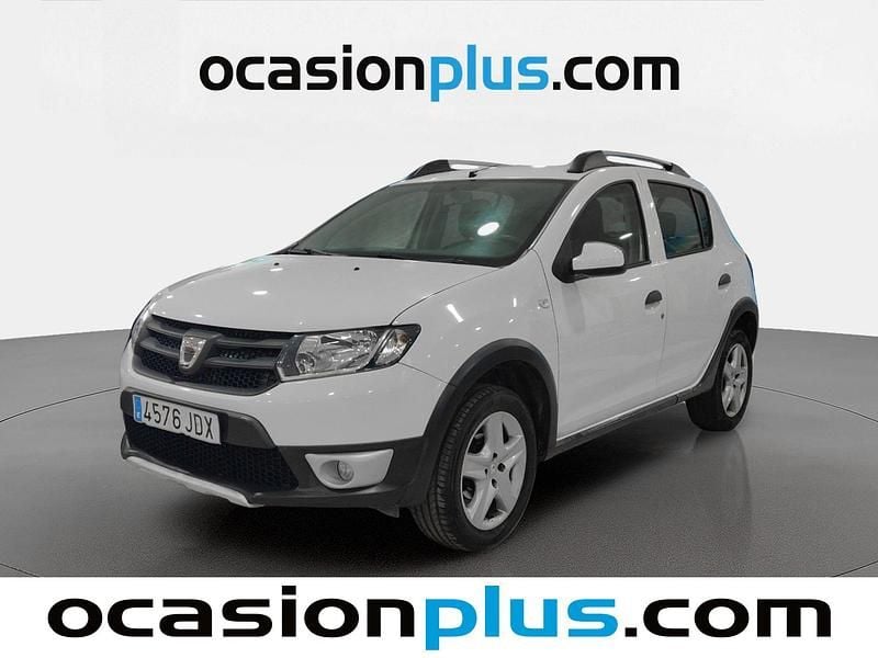 Blanco Usado 2015 Dacia Sandero Stepway Utilitario | 9990 € (Precio justo) - Imagen 1/4