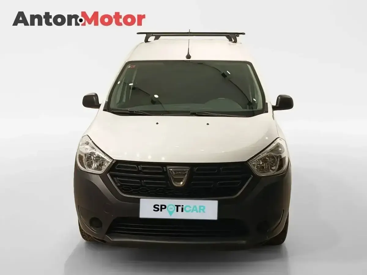 Usado Dacia Dokker Acces 102 CV (75 kW) 2020 Blanco Monovolumen