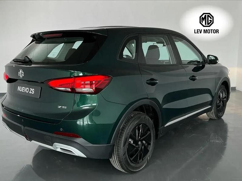 Novo MG ZS 115 HP (84 kW) 2025 Vermelho Sedan