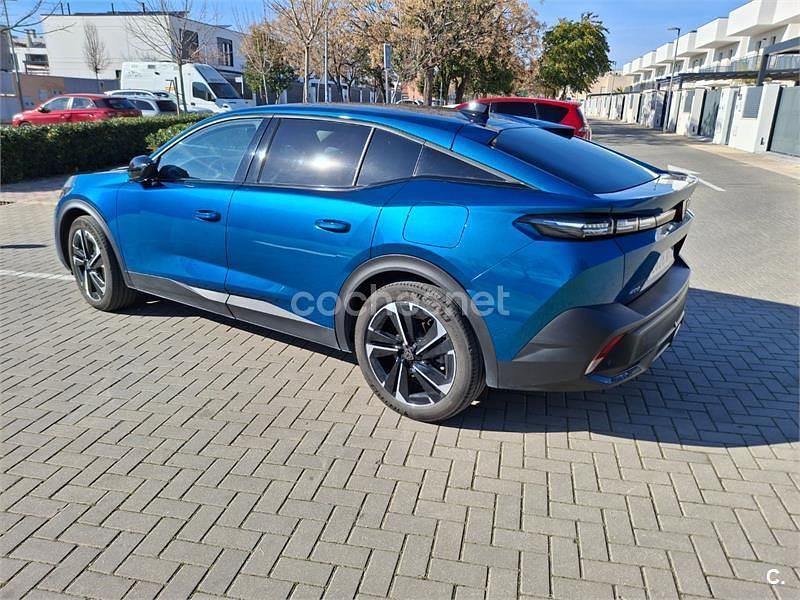 Usado Peugeot 408 Allure 181 CV (133 kW) 2024 Azul SUV