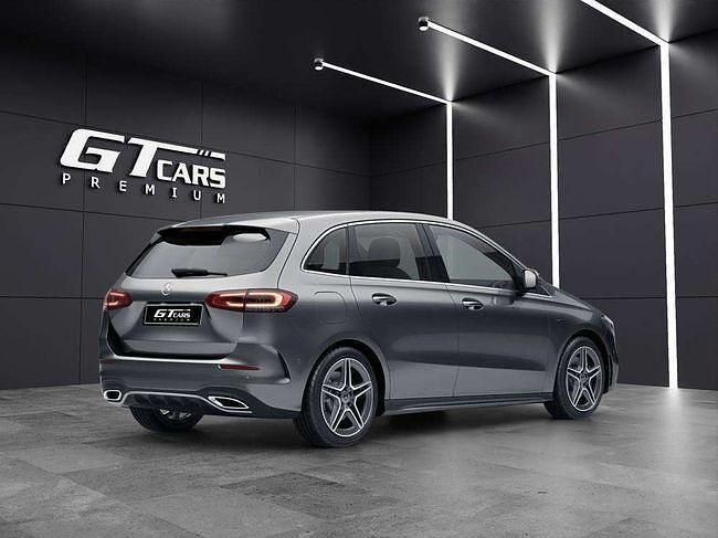 Usado Mercedes B250e AMG 218 CV (160 kW) 2021 Gris Monovolumen