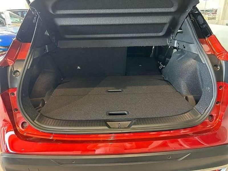 Usado Nissan Qashqai N-Connecta 140 CV (102 kW) 2025 Rojo SUV