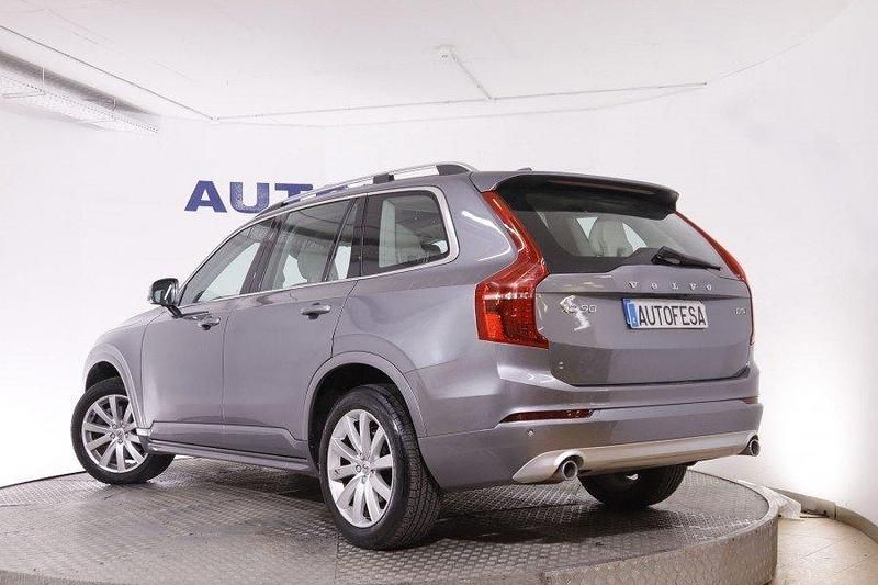 Usado Volvo XC90 Momentum 225 CV (165 kW) 2018 Gris SUV