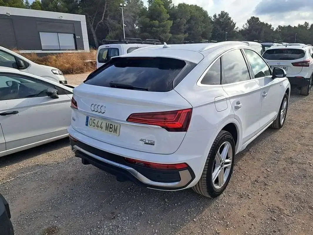 Usado Audi Q5 Sportback S-Line 204 CV (150 kW) 2022 Blanco SUV