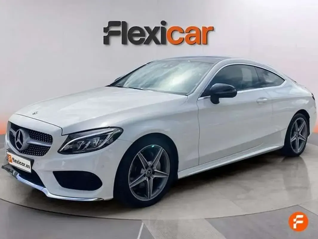 Usado Mercedes C220 170 CV (125 kW) 2017 Blanco Coupe
