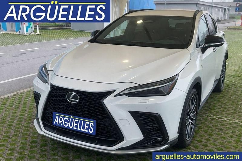 Usado Lexus NX450h+ E-FOUR 306 CV (225 kW) 2022 Blanco SUV