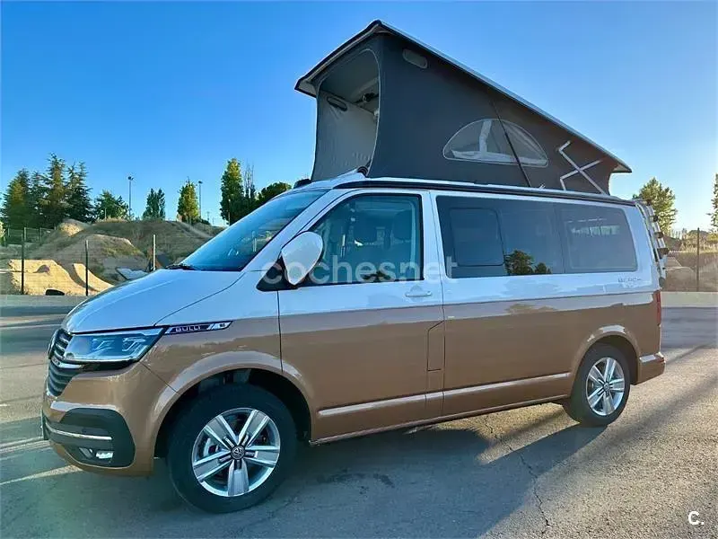 Usado VW California Beach 150 CV (110 kW) 2023 Blanco Van