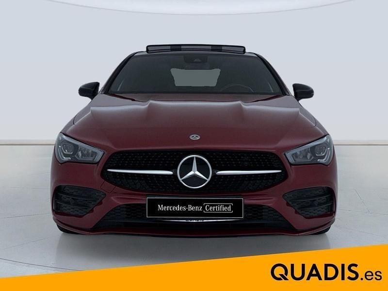 Usado Mercedes CLA220 190 CV (139 kW) 2022 Rojo Berlina