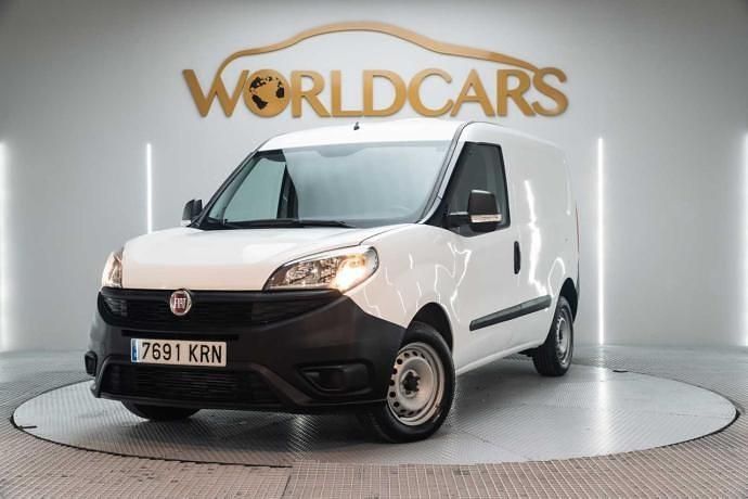 Usado Fiat Doblò 95 CV (69 kW) 2018 Monovolumen