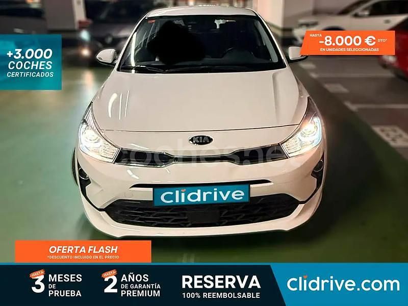 Blanco Usado 2021 Kia Rio Sport Berlina | 14.190 € (Buen precio) - Imagen 1/3