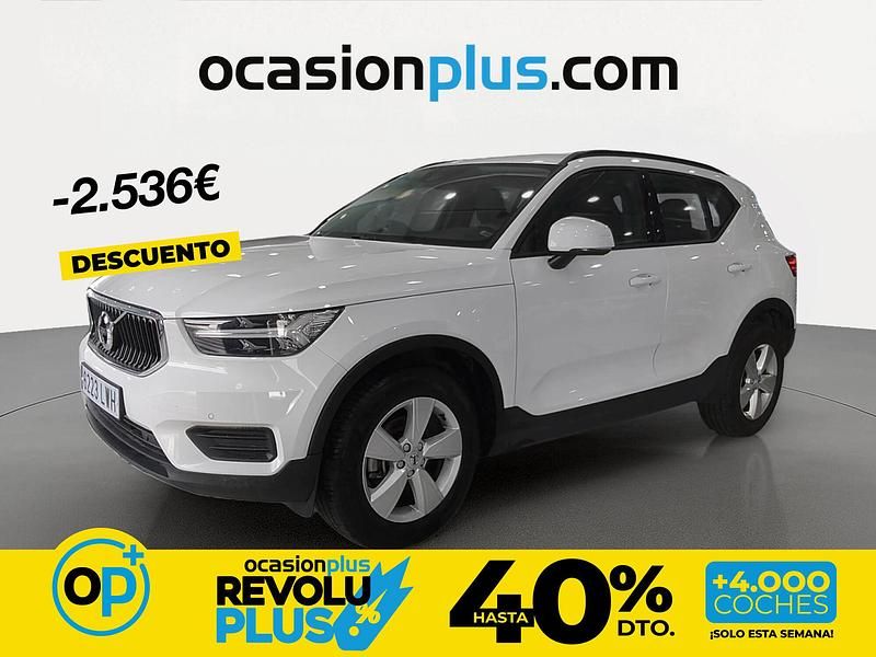 Usado Volvo XC40 Momentum 129 CV (94 kW) 2022 Blanco SUV