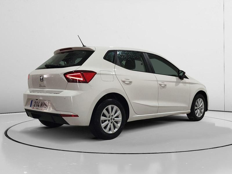 Usado Seat Ibiza Style 110 CV (80 kW) 2023 Blanco Utilitario